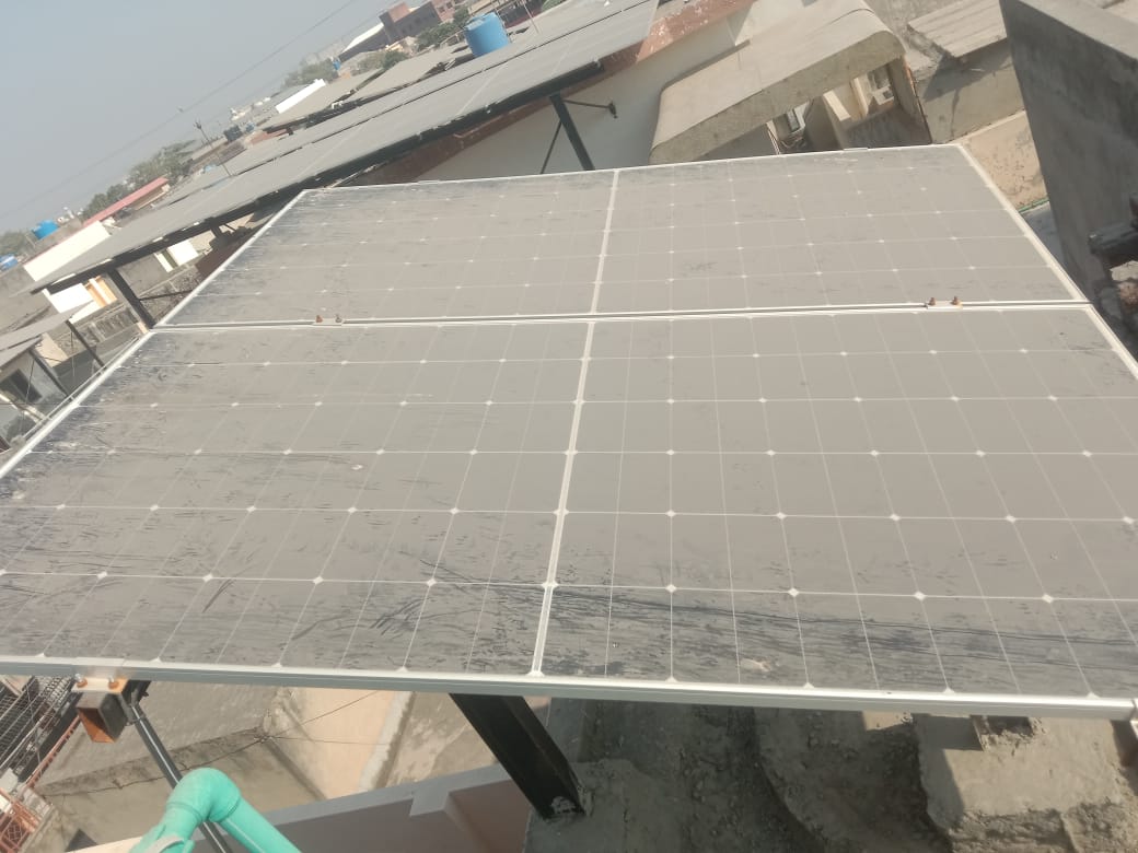 Solar Panel Cleaning Work - Image 3